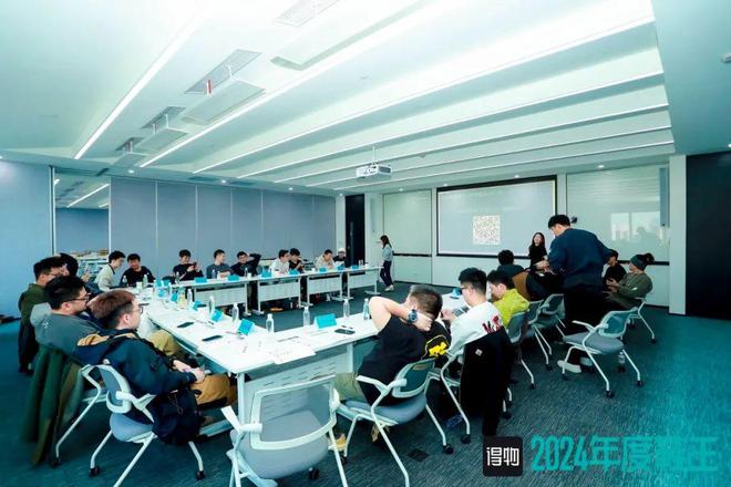 单？是不是只有得物才有底气这么狂千亿球友会首页地表最强年度鞋王榜(图7)