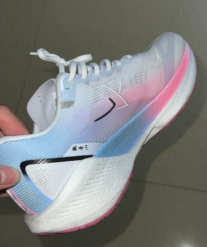 马拉松跑者的高性价比碳板跑鞋之选！直降200元！特步360X 20！(图6)