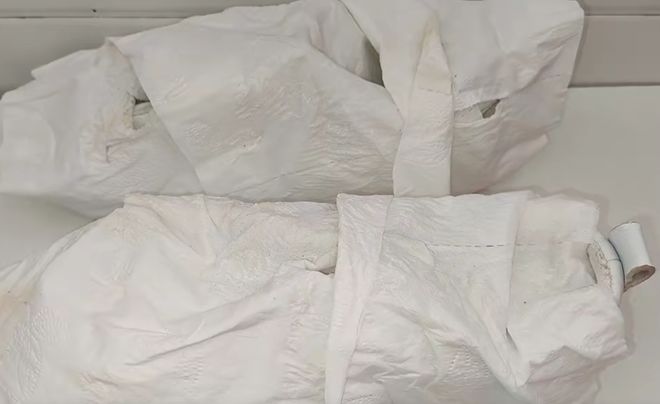 卫生纸呢？赶紧回家试一下为什么晒白鞋要盖上一层